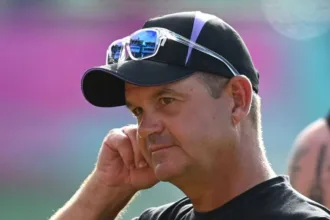 The Big Bash League 2024-25: Matthew Mott Joins Sydney Sixers as Assistant Coach, Inspiring Team Strategy